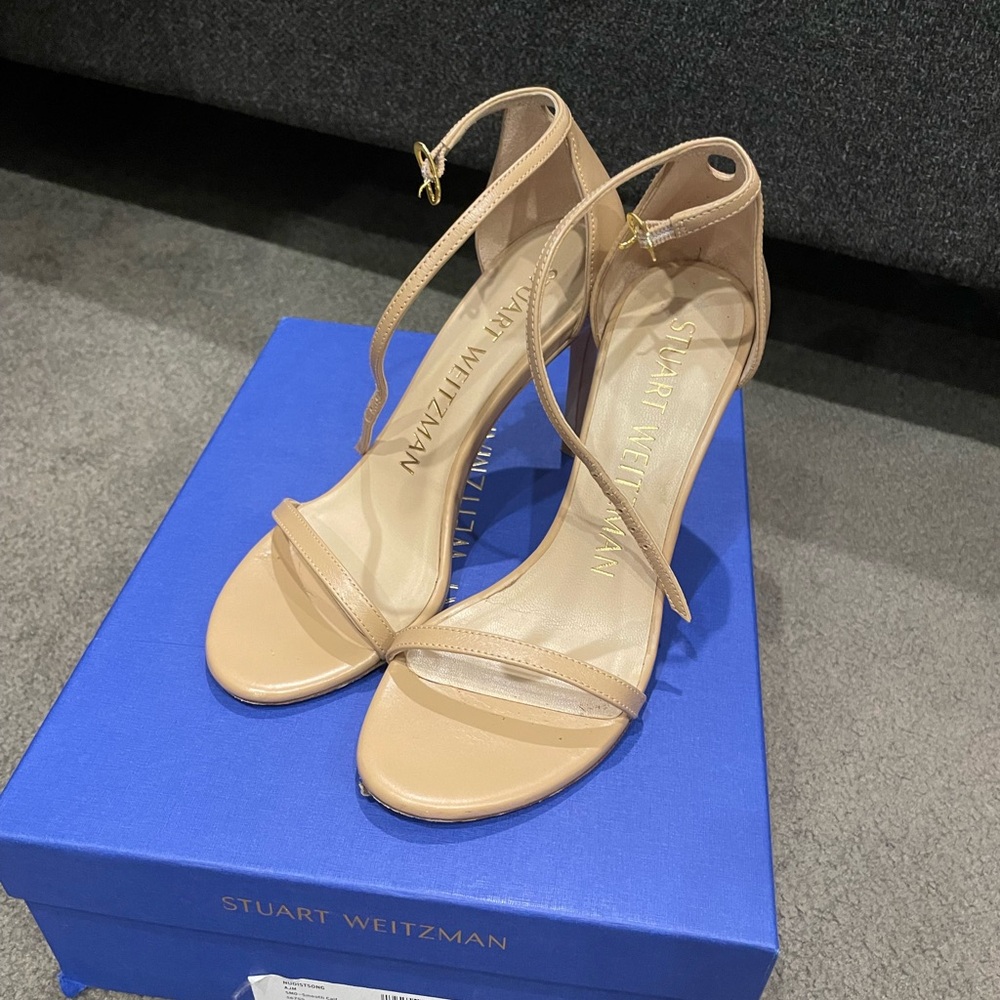 Stuart Weitzman Nudistsong heels